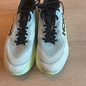 Men’s running shoes